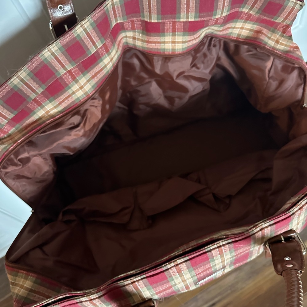 COPY - Large weekend duffel bag. Longaberger brand - Picture 2 of 4